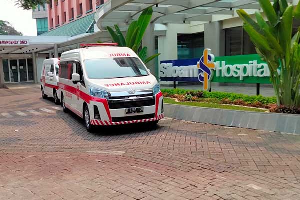 Tbilisi Ambulance Benz